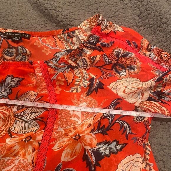 Sara Michelle Floral Top Size XL - Picture 8 of 12